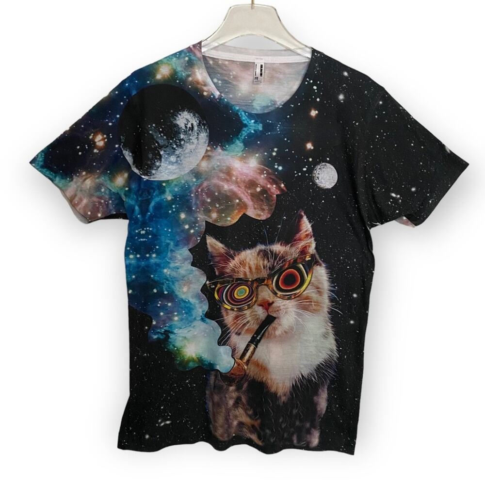 American Apparel Psychedelic Cat Smoke Pipe Moon Clouds Short Sleeve Tee Medium